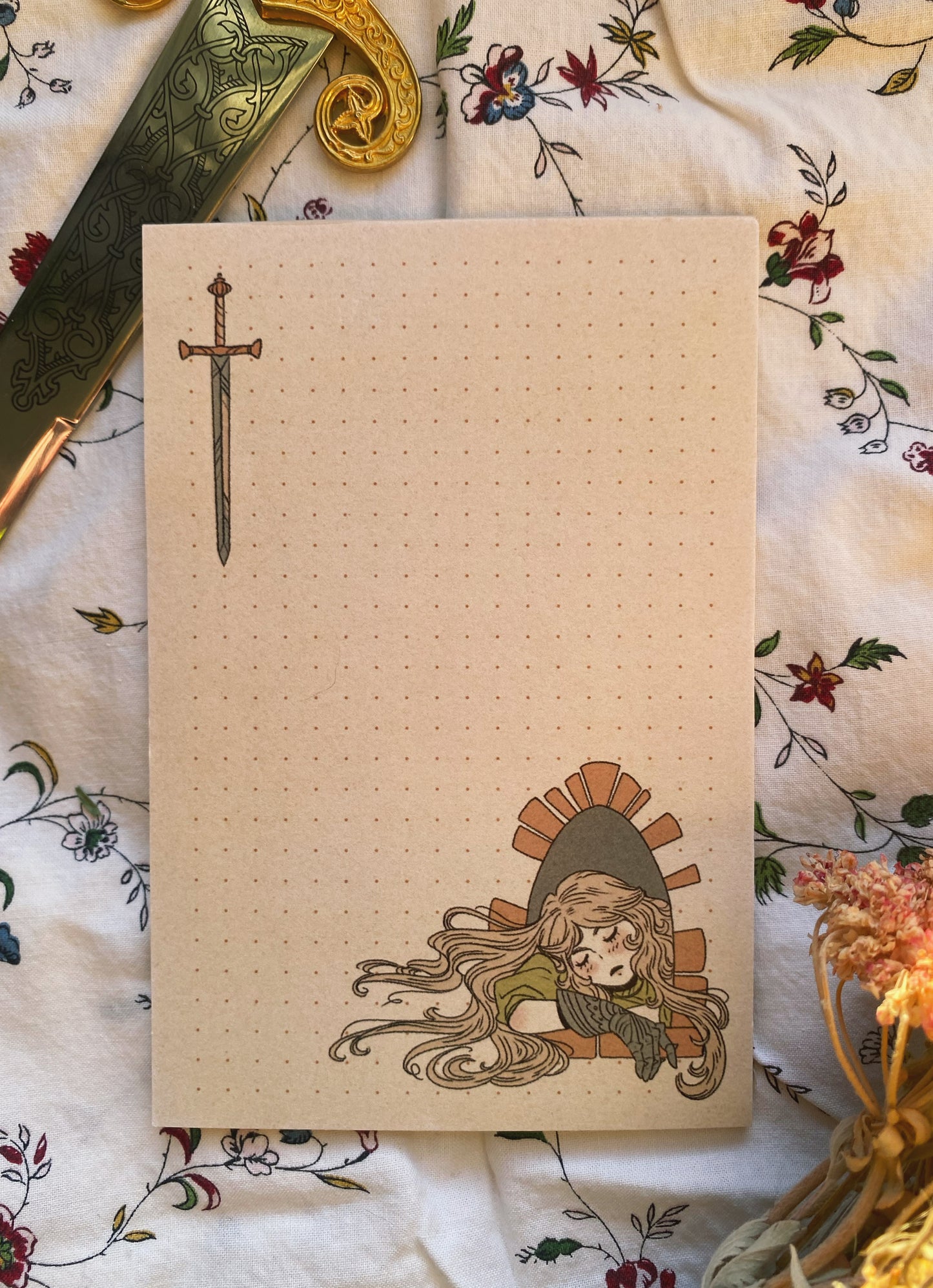 Gauntlet Girl Magnetic Dot Grid Notepad