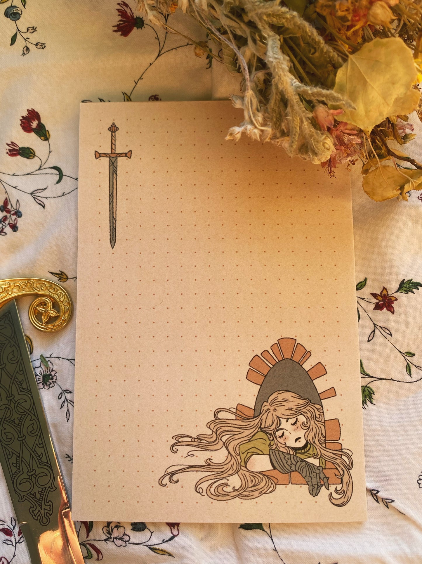 Gauntlet Girl Magnetic Dot Grid Notepad